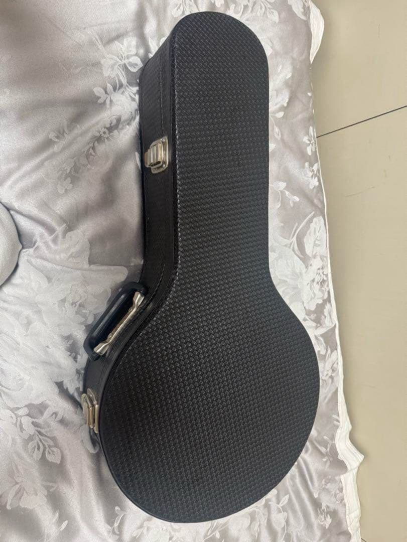 バンジョー 4弦 ケース付きマルケス製のバンジョー、完璧な状態です