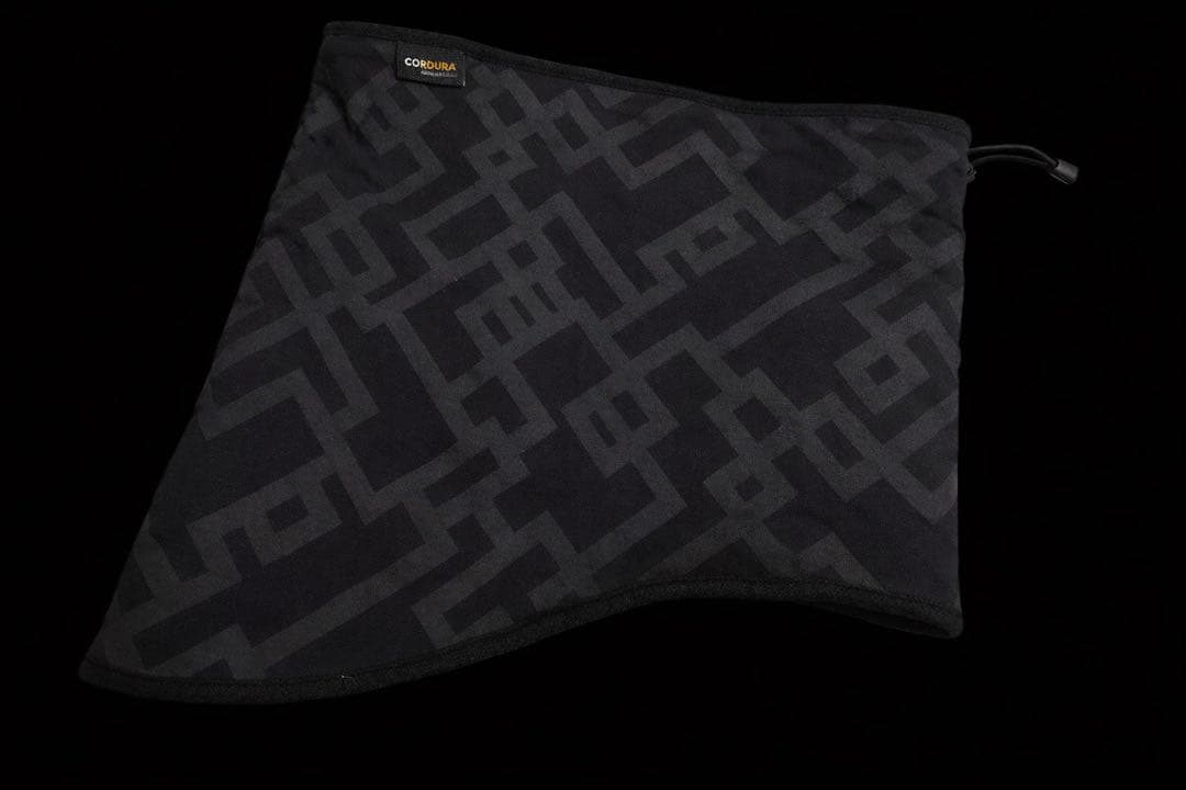 布袋寅泰 LIVE BUDOKAN グッズ　G柄 ネックウォーマー ブラック