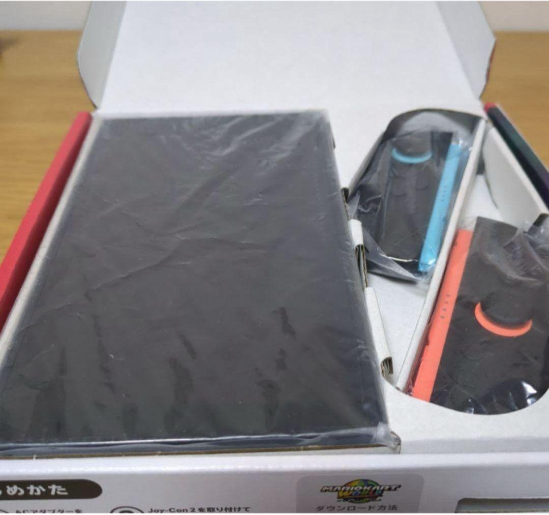 Nintendo Switch 2 日本語専用　３年保証、SDカード付き。
