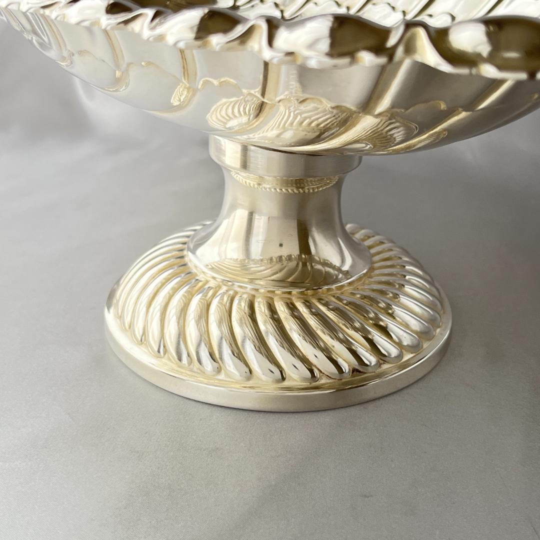 リスのナッツボウル / センターピース【シルバープレート】大型