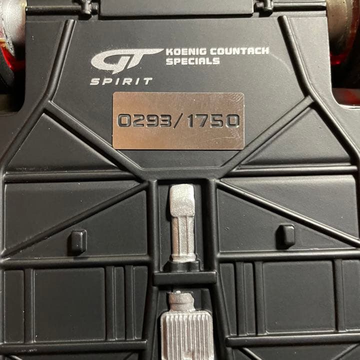 未展示品　GTスピリット 1/18 ランボルギーニケーニッヒ カウンタックターボ