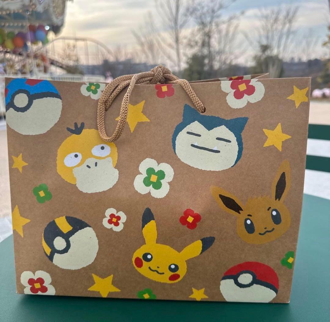 【未開封】ポケパークカントー　ピンバッチ未開封10個+プレミアボール