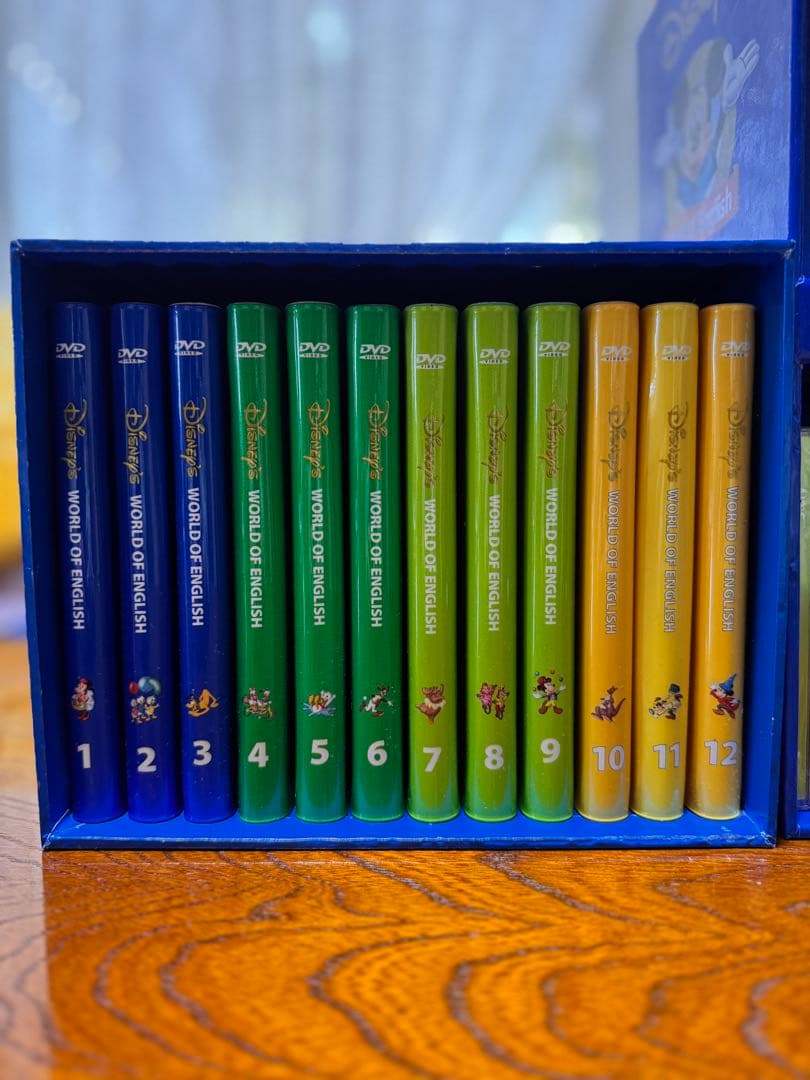 DWE ディズニー　ワールド　イングリッシュ　出品