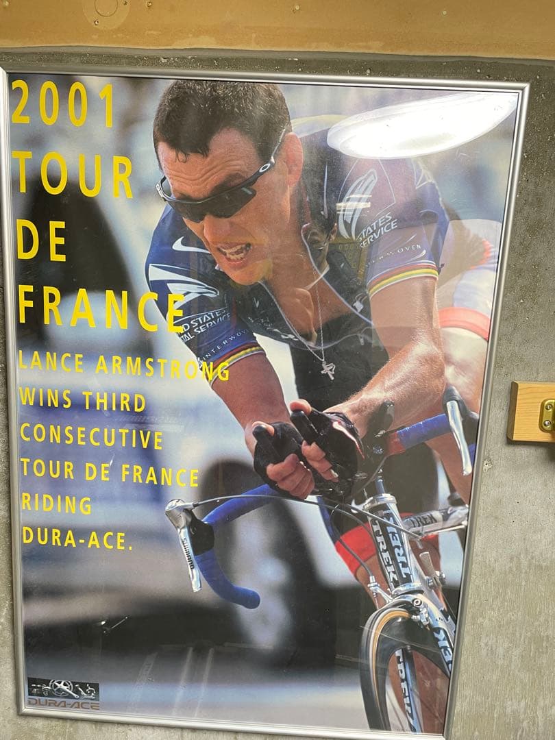 カフェや店舗に ツールドフランス　b2 シマノ trek NIKE ランス