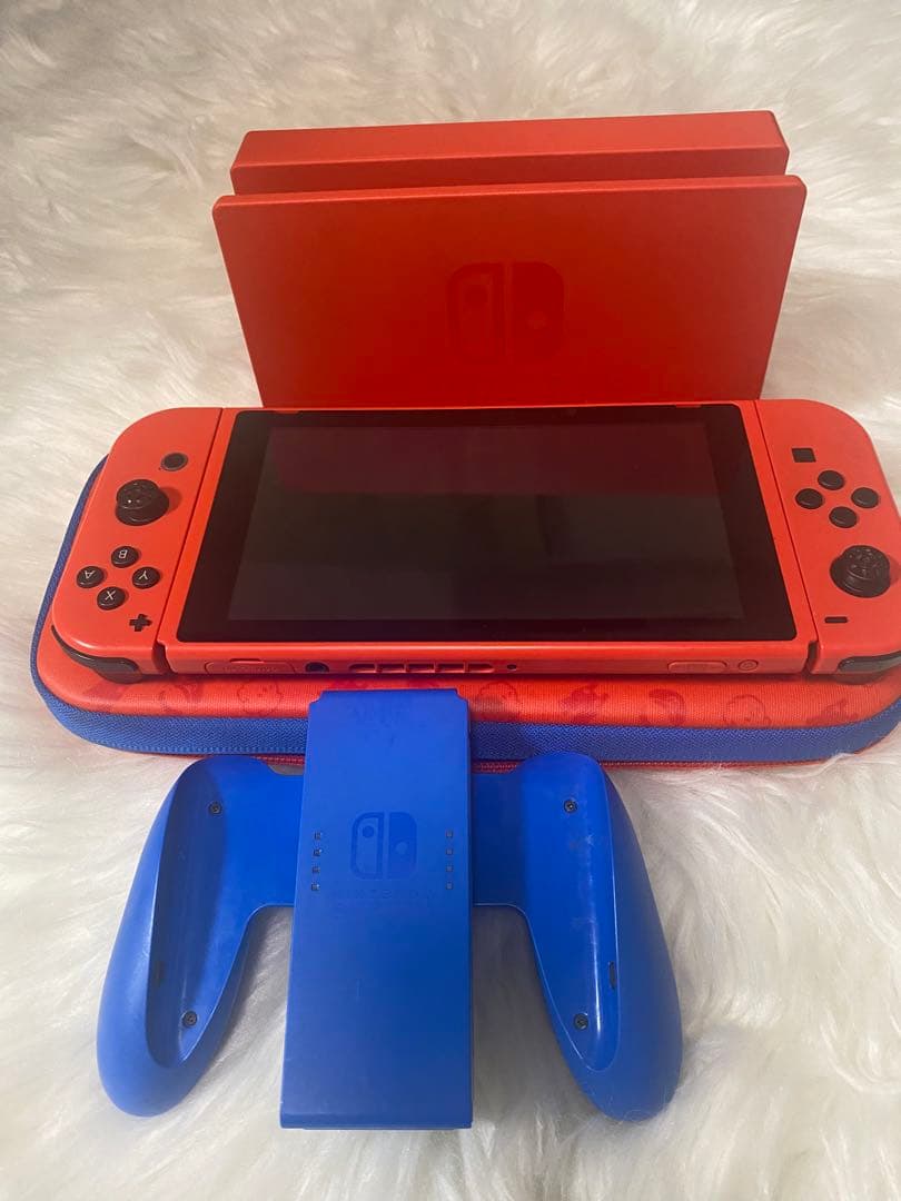 【美品】Nintendo Switch 通常モデルレッド＋付属品セット*早い勝ち