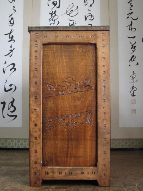 長野県 伝統工芸品 軽井沢彫り 桜 彫刻 5杯抽斗 箪笥/チェスト/整理タンス