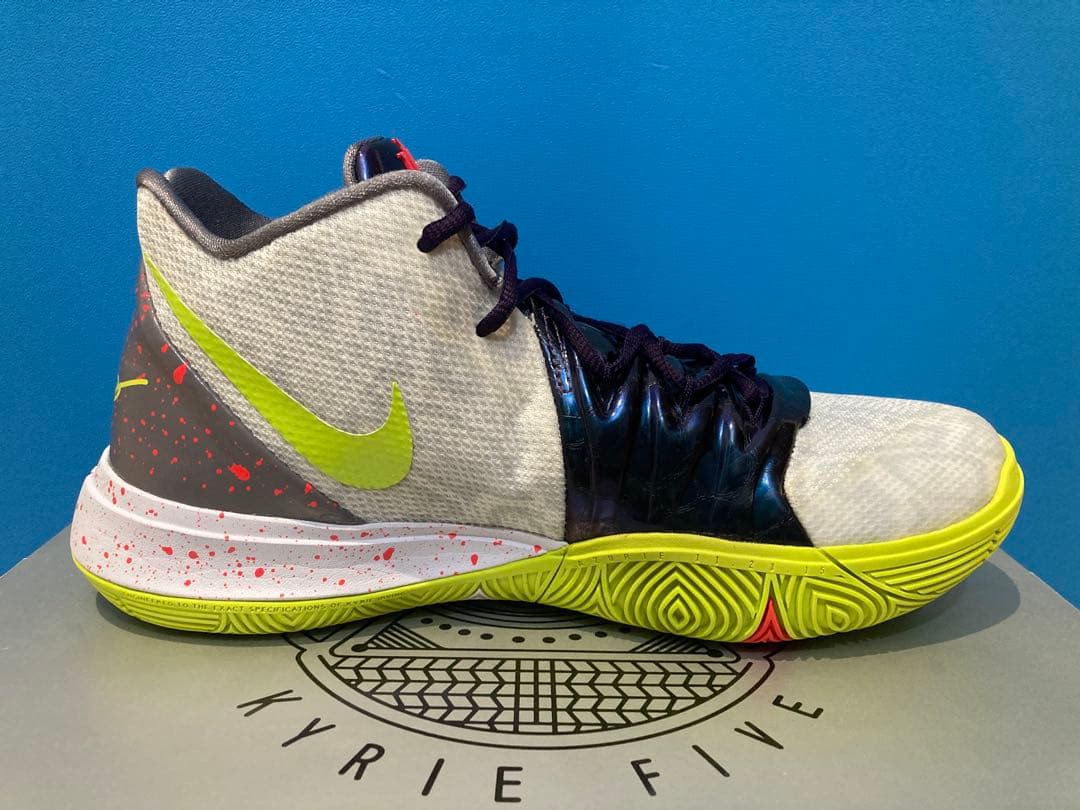 Nike Kyrie 5 ナイキ カイリー5