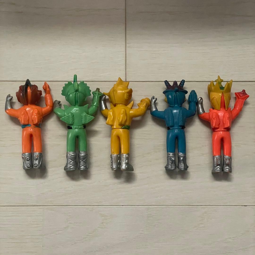 アストロミュー5 ミニソフビ マスクとりかえ隊員5体セット