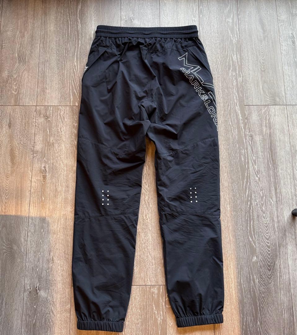 【試着】MARK&LONA ナイロンパンツ 黒 ジョガー DST スウェット