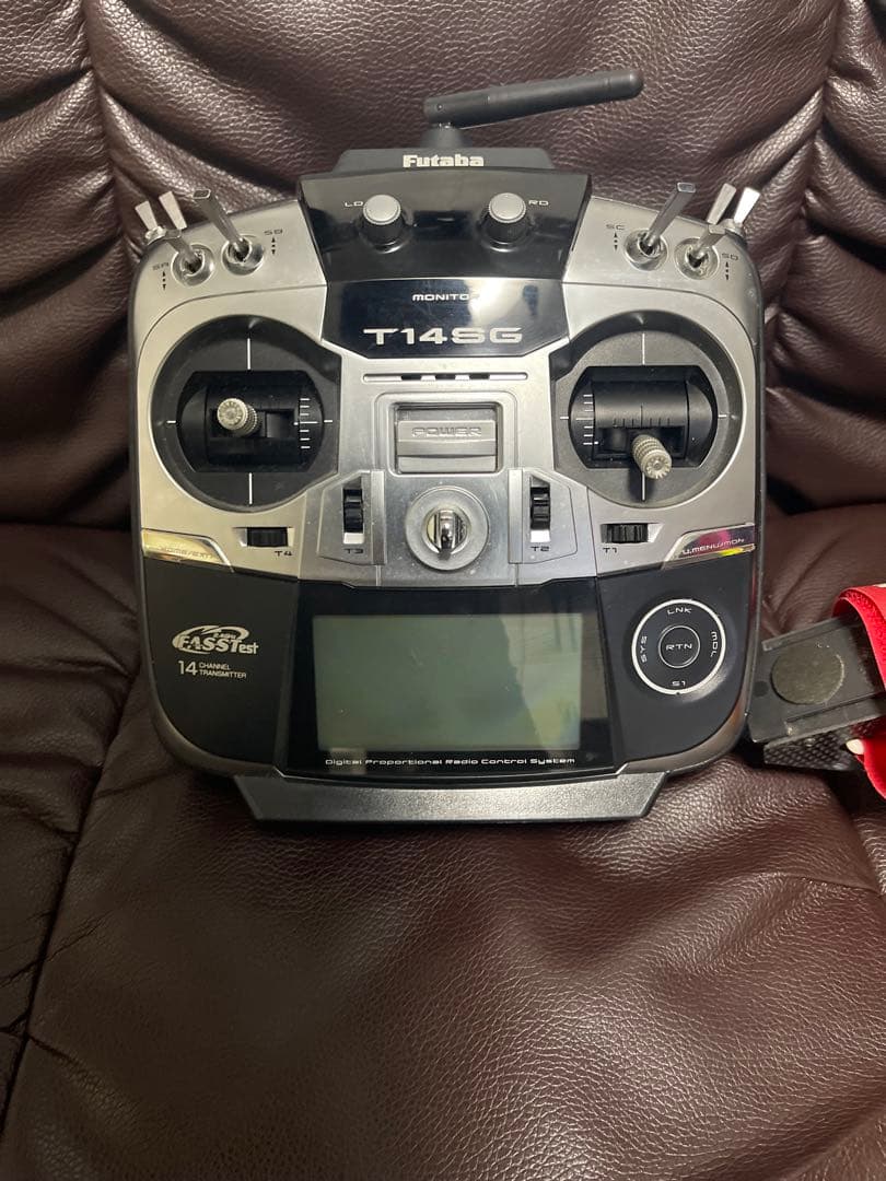 Futaba T14SG 14チャンネル プロポ