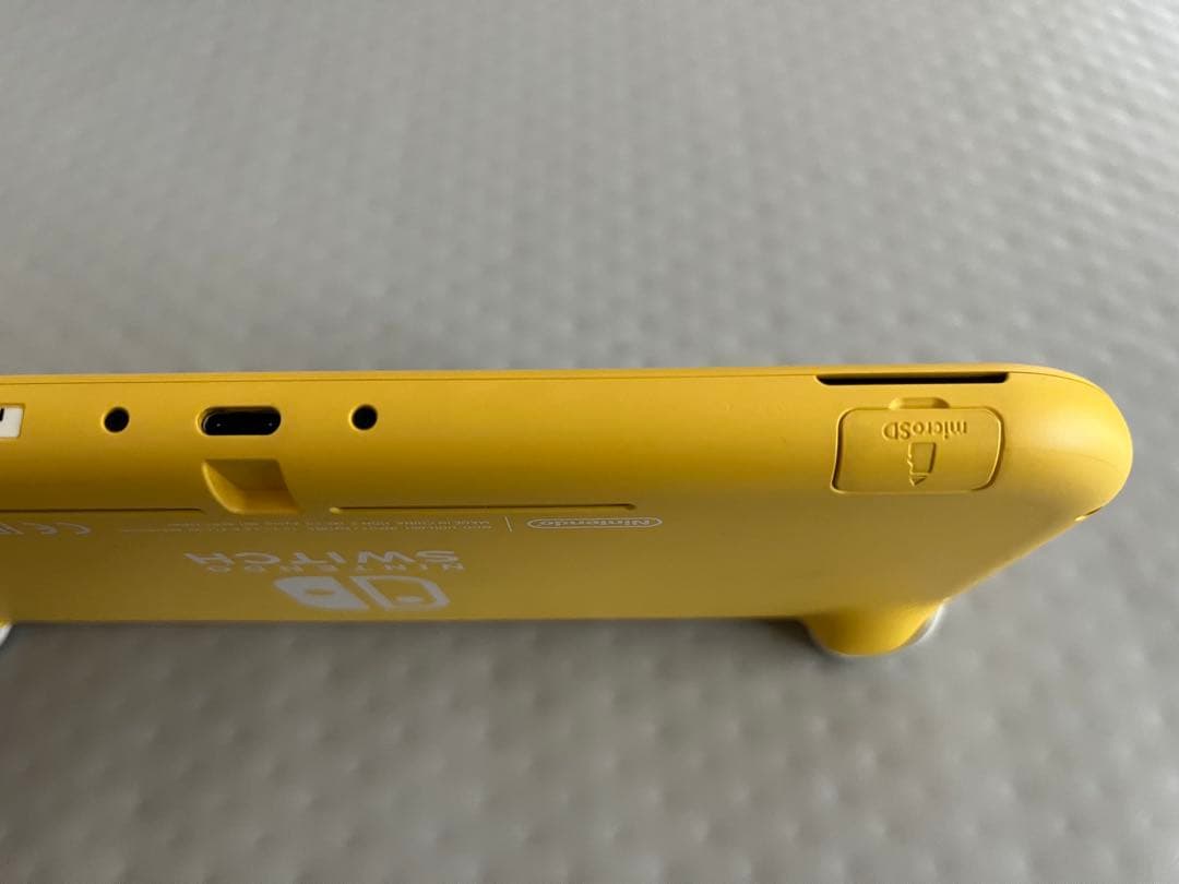 【ジャンク品】Nintendo Switch Liteイエロー 本体のみスイッチ