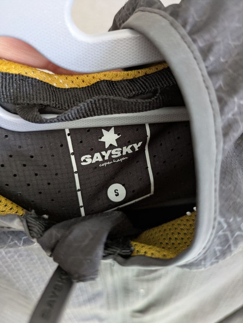 SAYSKY ブラック ウィンドブレーカー S