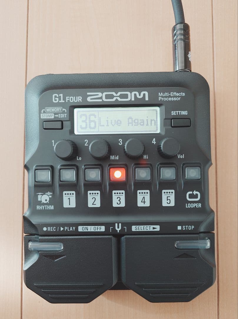 ZOOM G1 FOUR ギターエフェクター