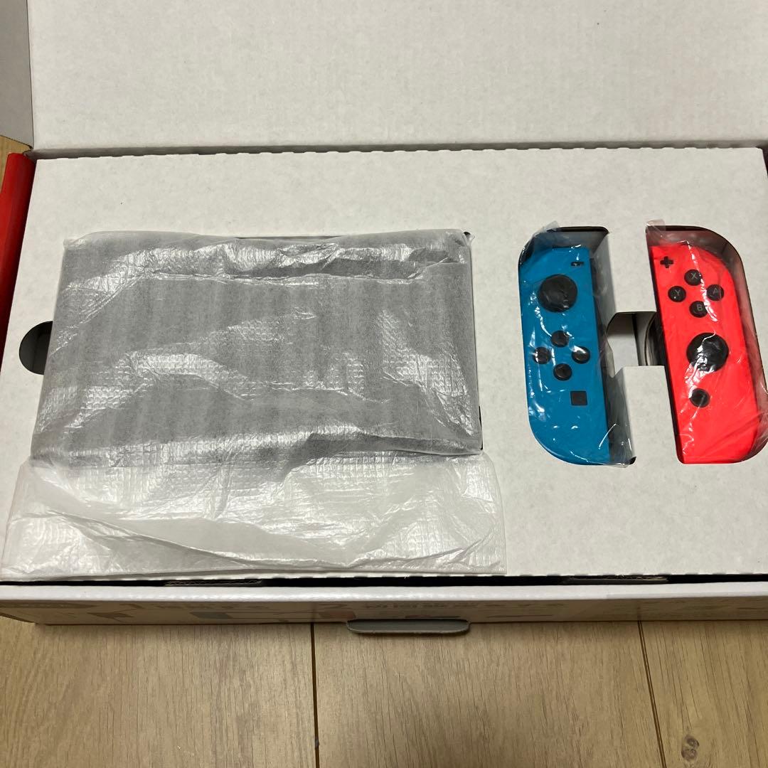 Nintendo Switch ネオンブルー/ネオンレッド 本体　SDカード付き