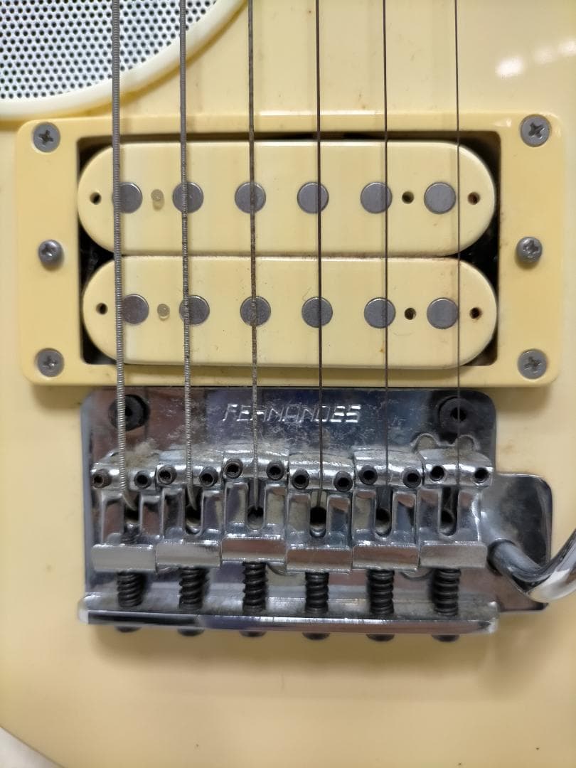 Fernandesフェルナンデス Zo-3 ギター　ソフトケース付　75020-