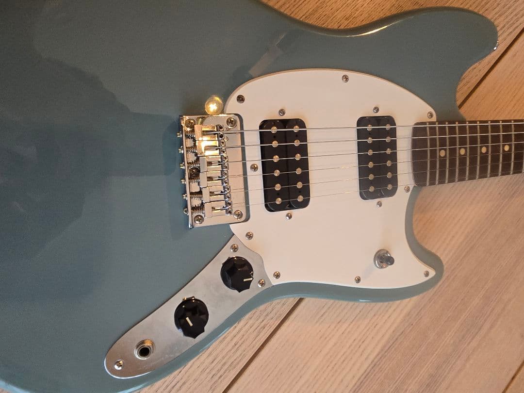 Squier Mustang エレキギター ソニックグレー
