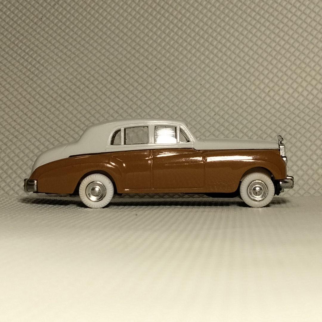 4872 Revell Praline ロールスロイスファントム 1/87