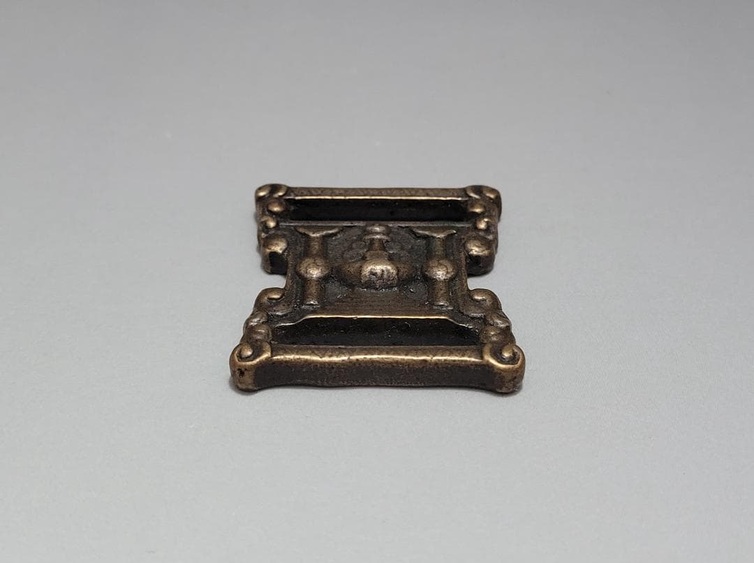 銅製 仏塔紋 天鐵 トクチャ 護身装身具 チベット 仏教文物 幅約4cm