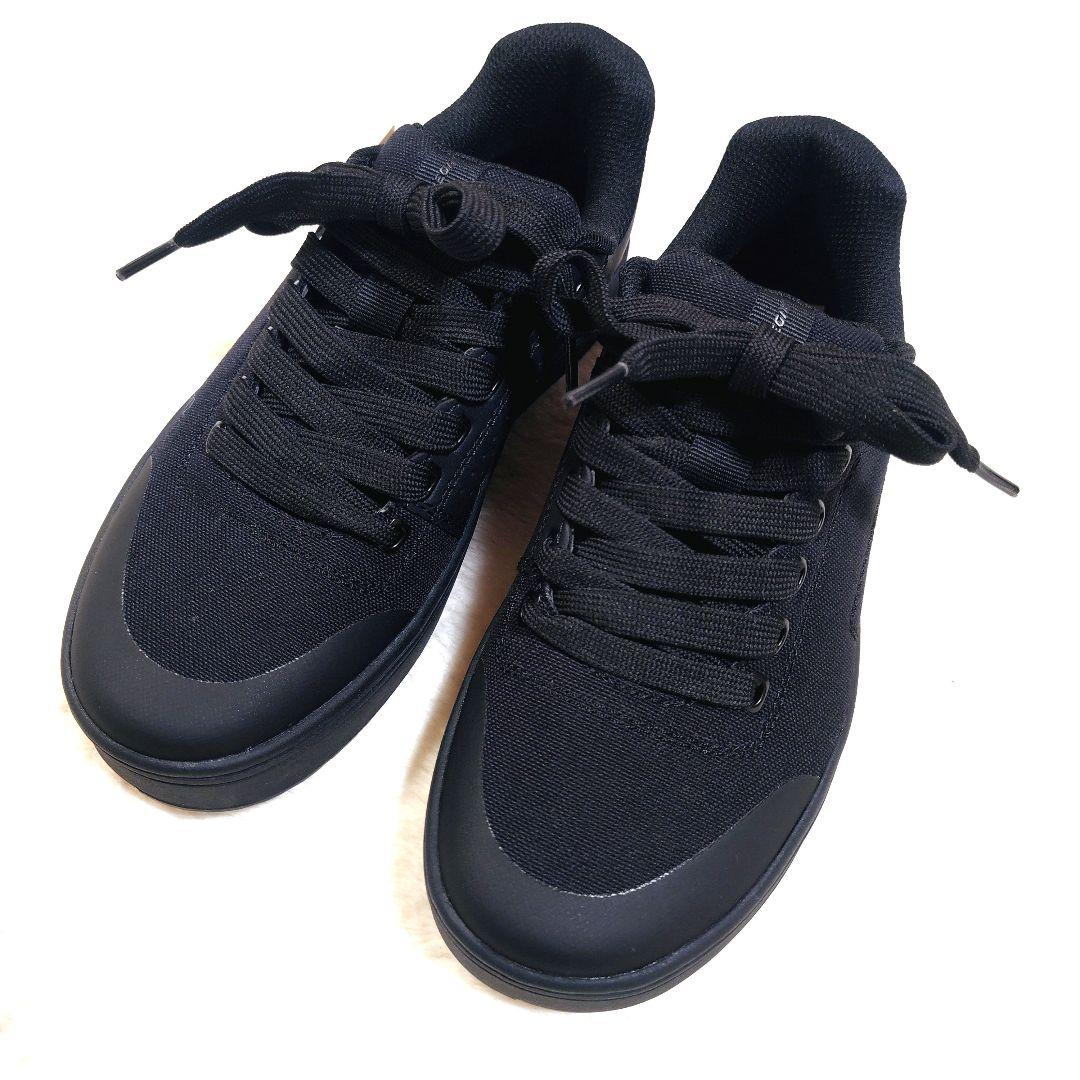 新品タグ付き マウンテンバイクシューズ ライドコンセプト Livewire 24