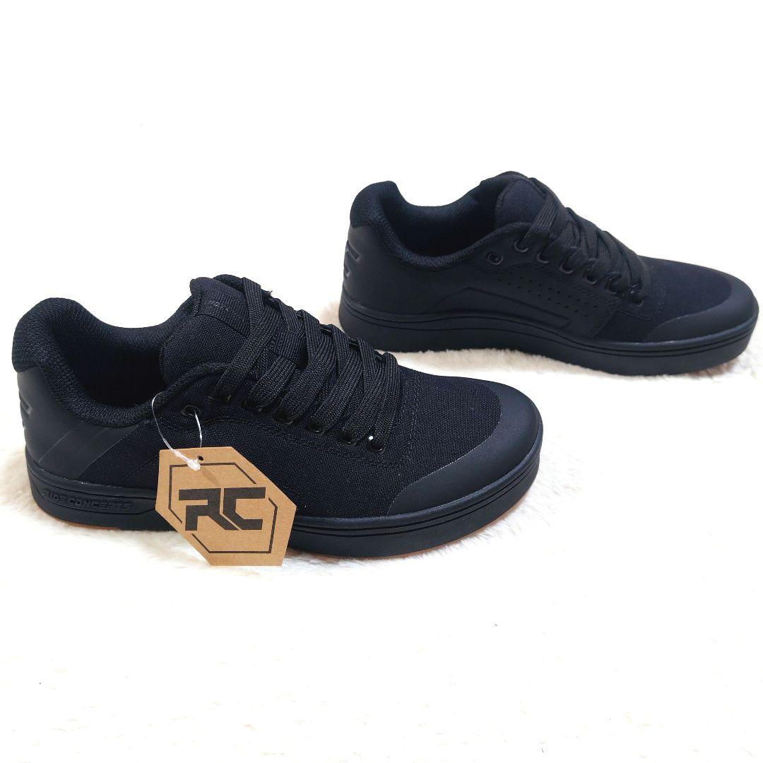 新品タグ付き マウンテンバイクシューズ ライドコンセプト Livewire 24