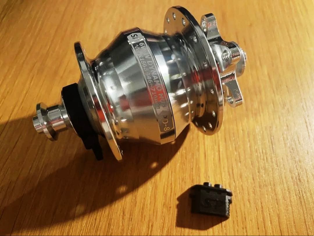 シャッタープレシジョン　ハブダイナモ　PD-8