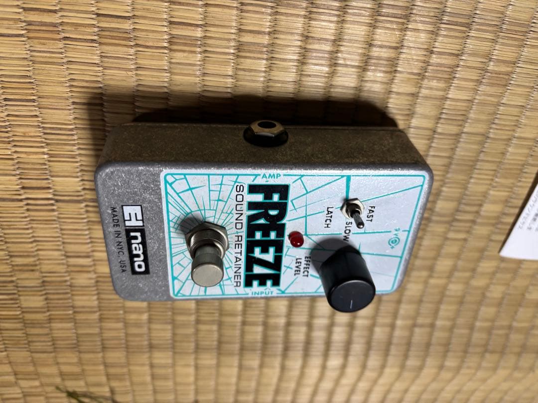 ELECTRO-HARMONIX / Freezeフリーズ