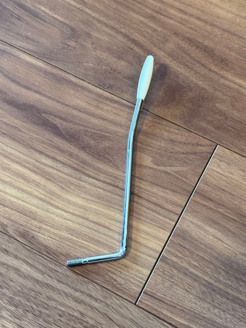 エレキギター Squier Stratocaster 付属品付き