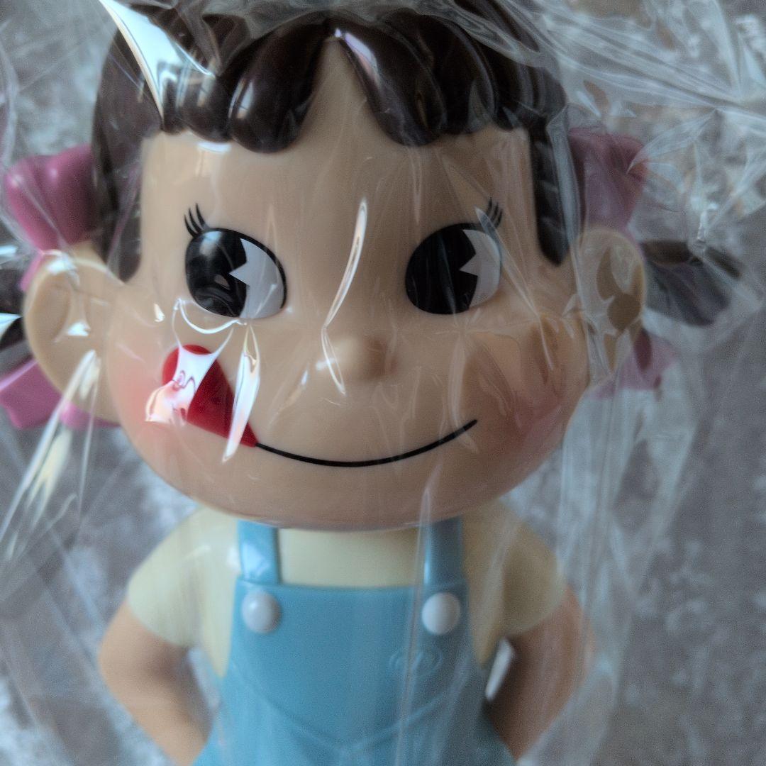 ペコちゃん フィギュア　首振りペコちゃん