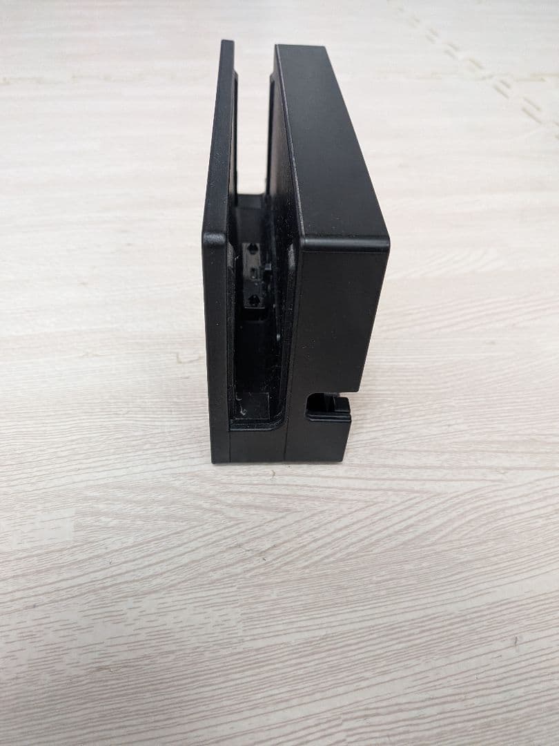 Nintendo Switch 本体 ジョイコン4色　グリーン/レッド ほか