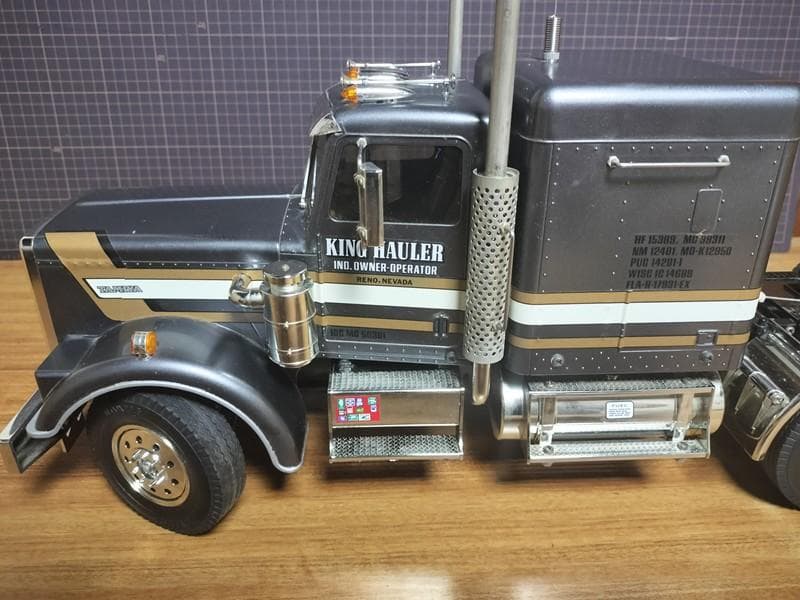 し*ん様 タミヤ 電動RC 1/14　レーラーヘッド キングハウラー メタリック