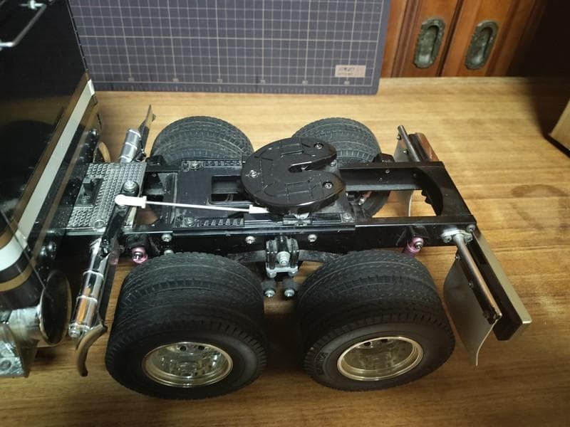 し*ん様 タミヤ 電動RC 1/14　レーラーヘッド キングハウラー メタリック