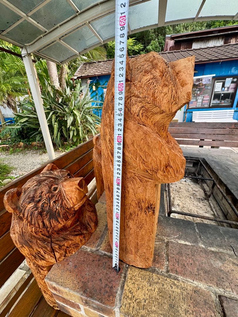 チェーンソーアート　熊　オブジェ　木彫　木工