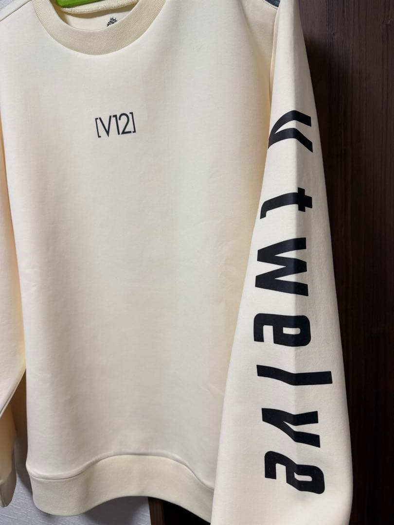 V12ヴィトゥエルヴ　　メンズプルオーバー