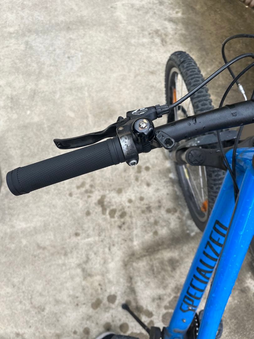 Specialized マウンテンバイク　子供用