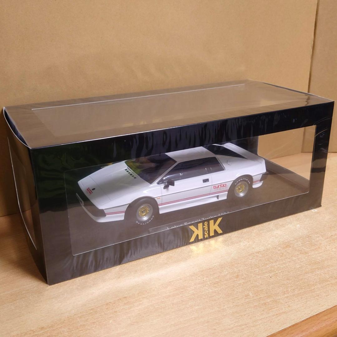 1/18 ロータスエスプリターボ ホワイト 1981 Lotus Esprit