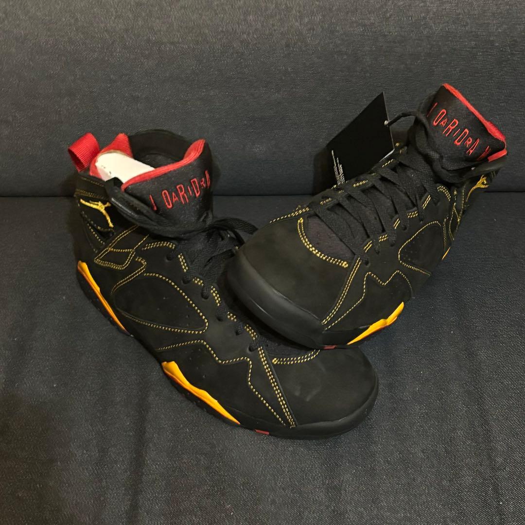 【レア新品】エアジョーダン7レトロ ブラック/レッド/イエロー
