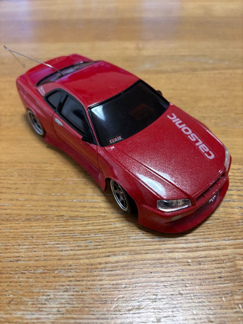 京商ミニッツ　AWD スカイラインR34 ドリフトタイヤ　ボディ色変更（塗装）