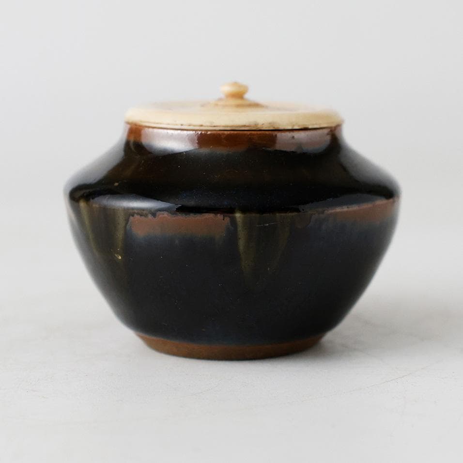 【名品】古瀬戸 茶入 糸切底 時代物 渋い鉄釉 景色抜群 仕覆 蓋付 茶道具合箱