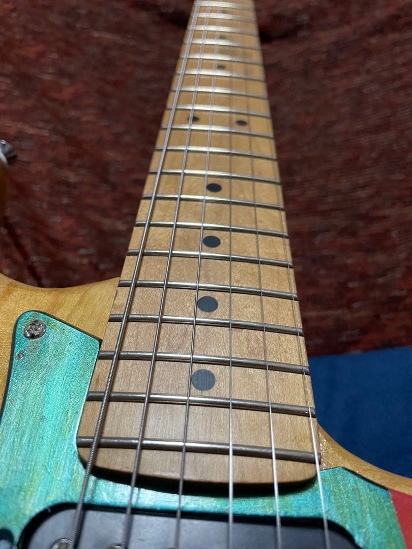 コンポーネント　エレキギター　ストラトタイプ
