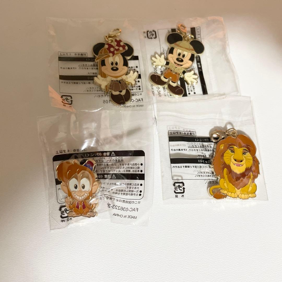 ディズニー　ピンバッジ　56個　アブーズバザール　ジャングルカーニバル　限定