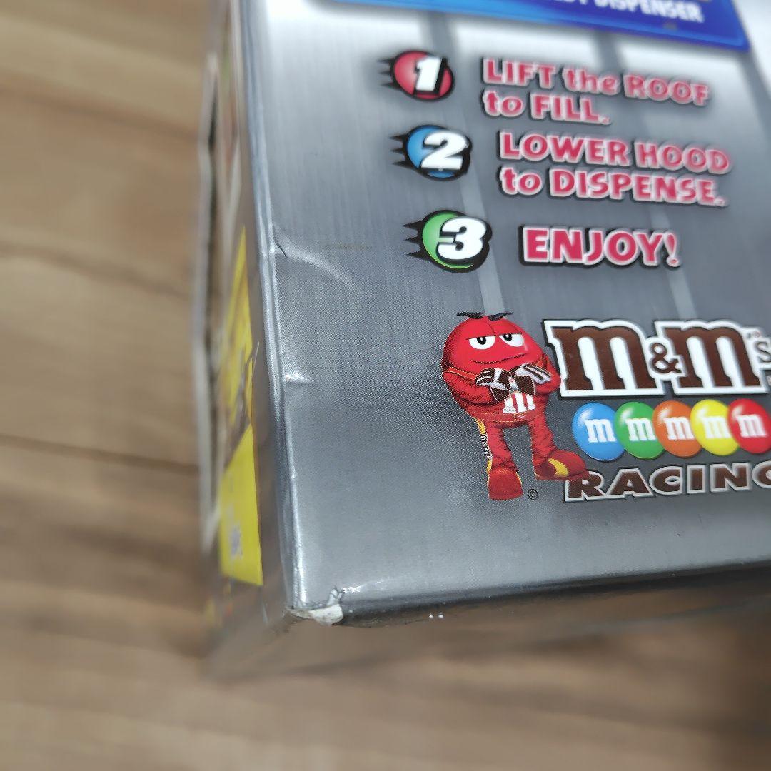 M&M's UNDER the HOOD チョコレート　エムアンドエム