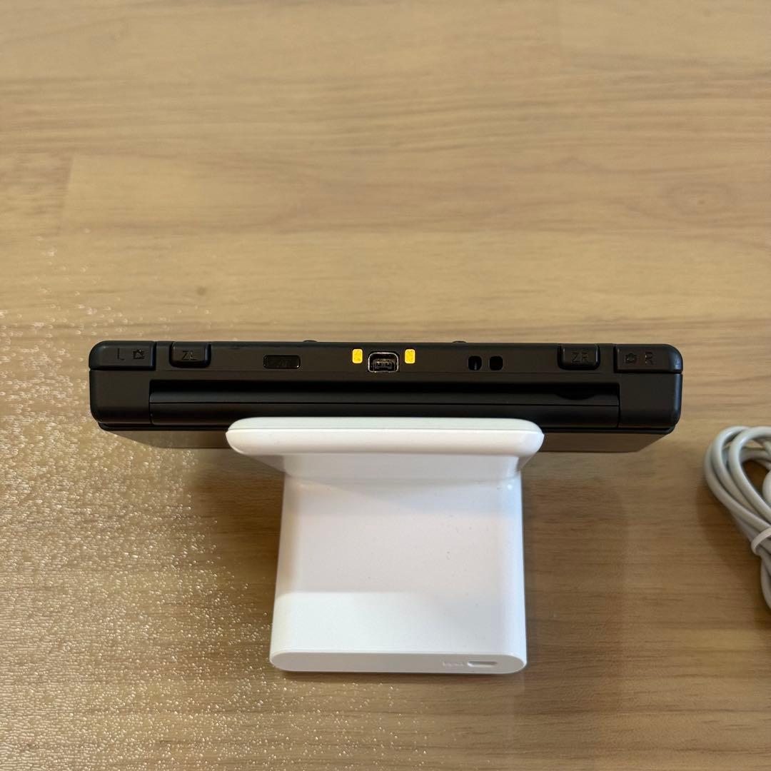 7-057 Newニンテンドー3DS ブラック