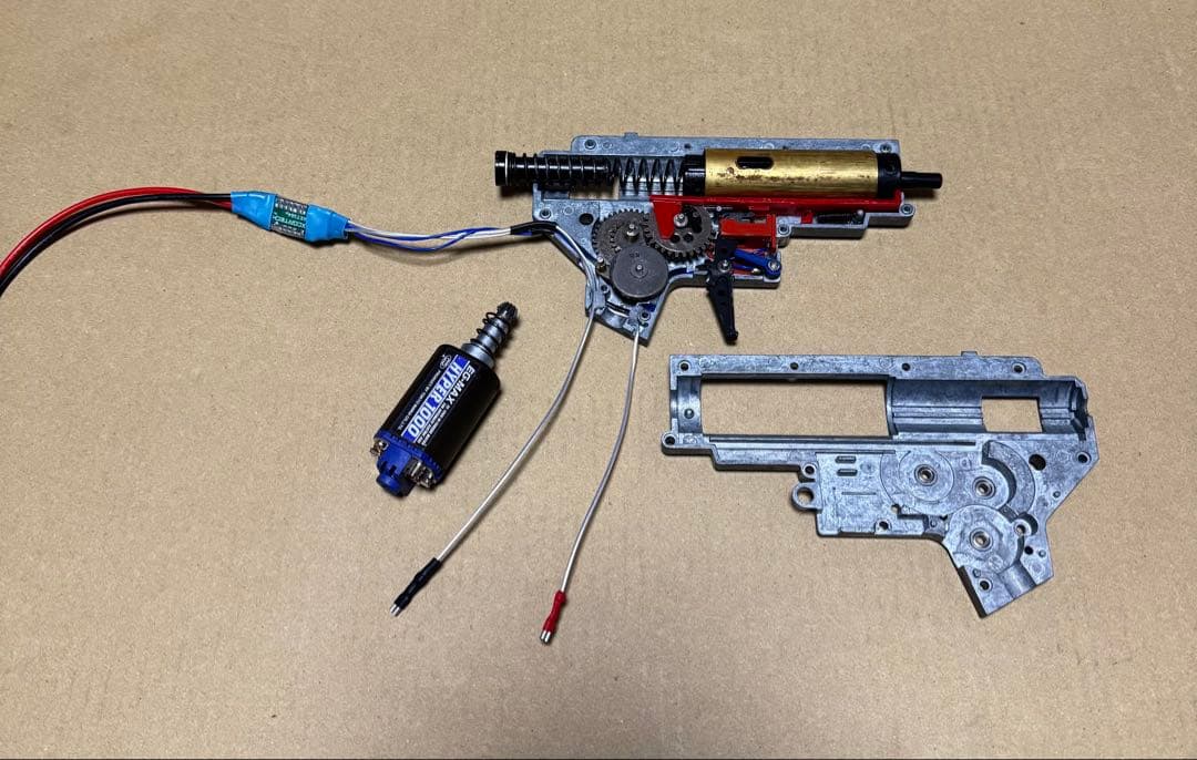 なおぴー  東京マルイ M4 スタンダード電動ガン