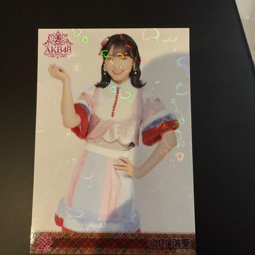 奥*ん様 AKB48 山内瑞葵 ホログラム 武道館 中