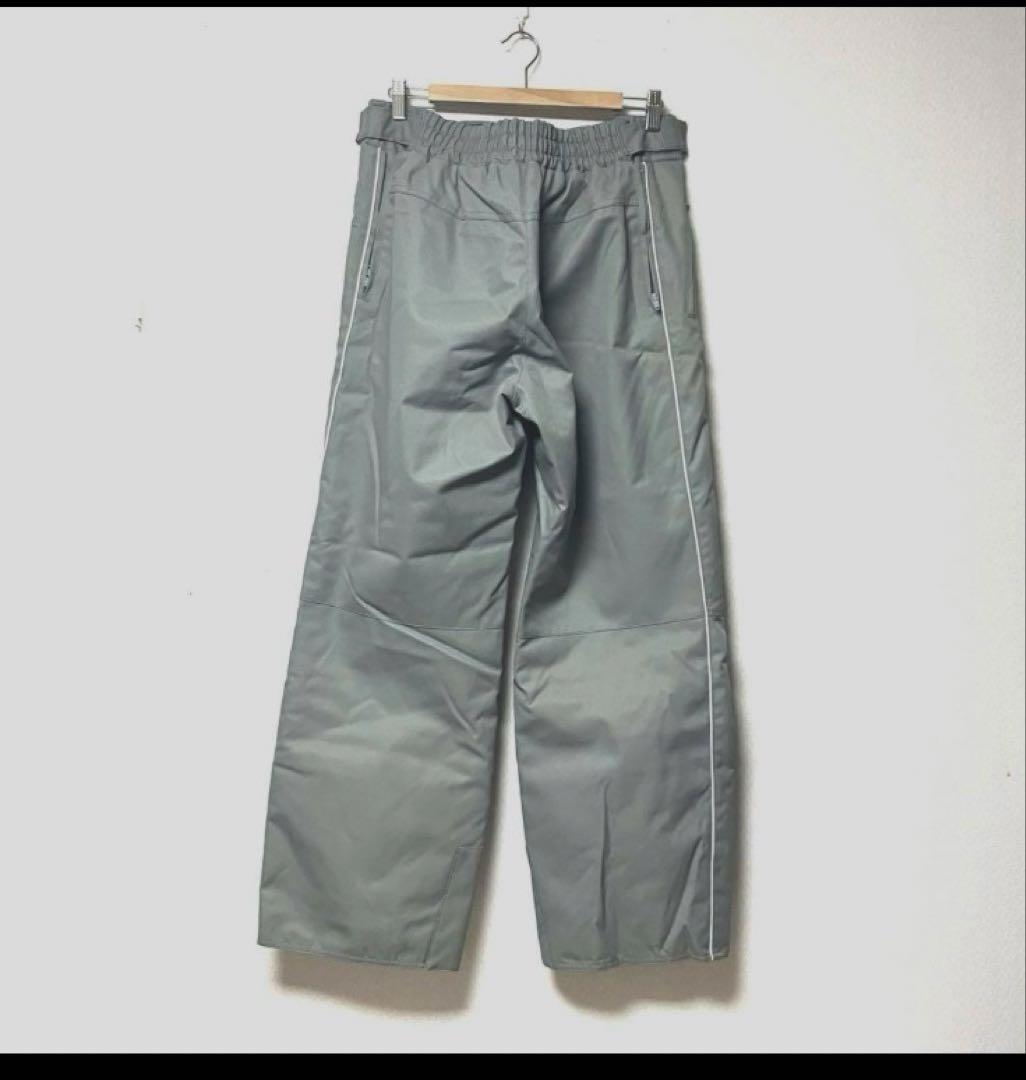 L 極美品　GOLDWIN ゴールドウィン　ダウン　スノーボードウェア　パンツ