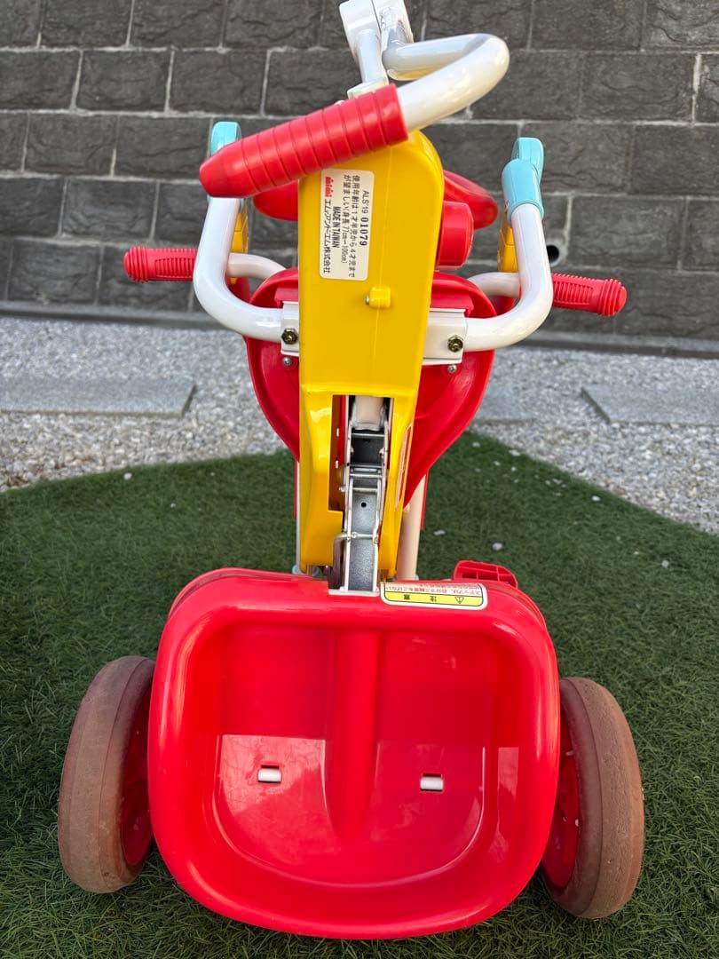 お値下げ✩それいけ！アンパンマン オールインワンUPII 折りたたみ三輪車