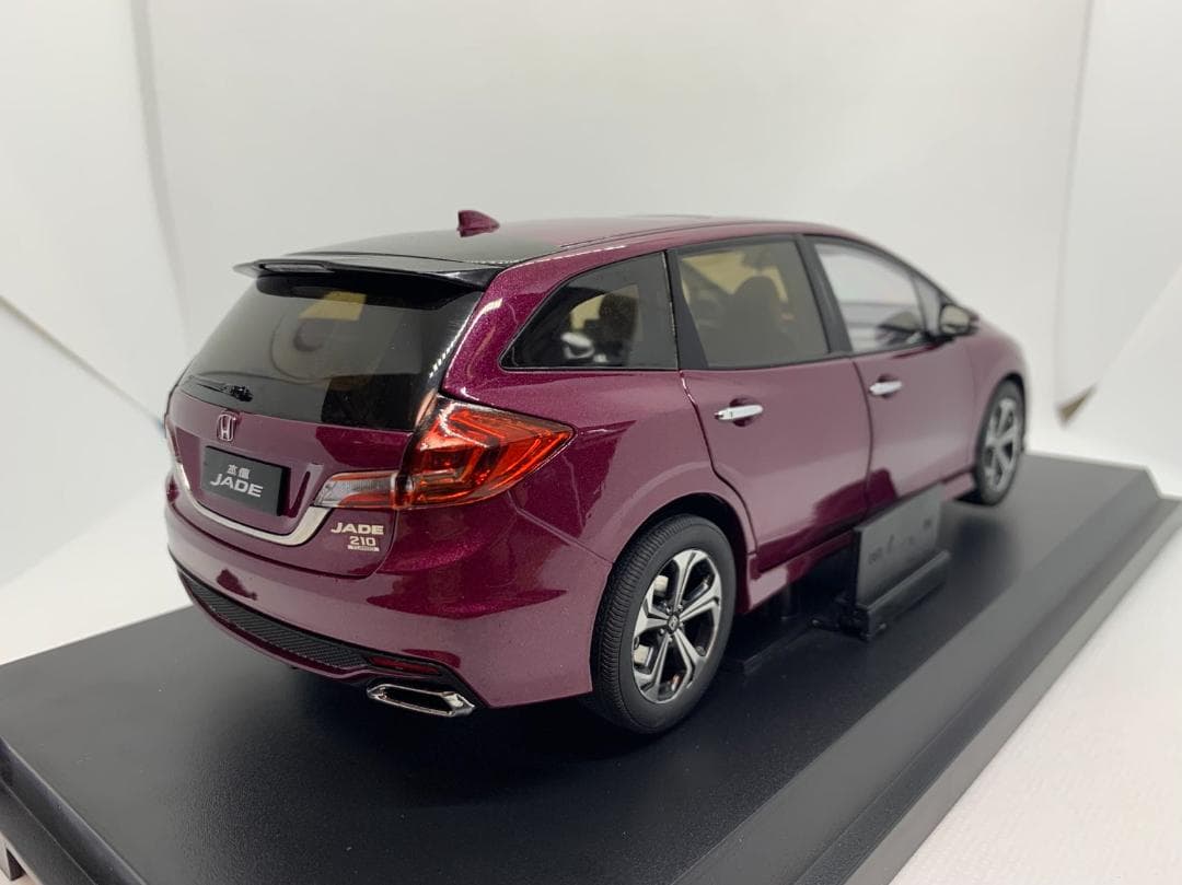 301-038 1/18 ホンダ HONDA JADE SEDAN パープル