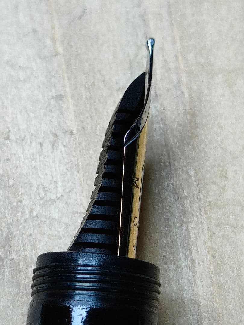 OMAS　木軸　万年筆　紫檀　Precious　Wood　オマス