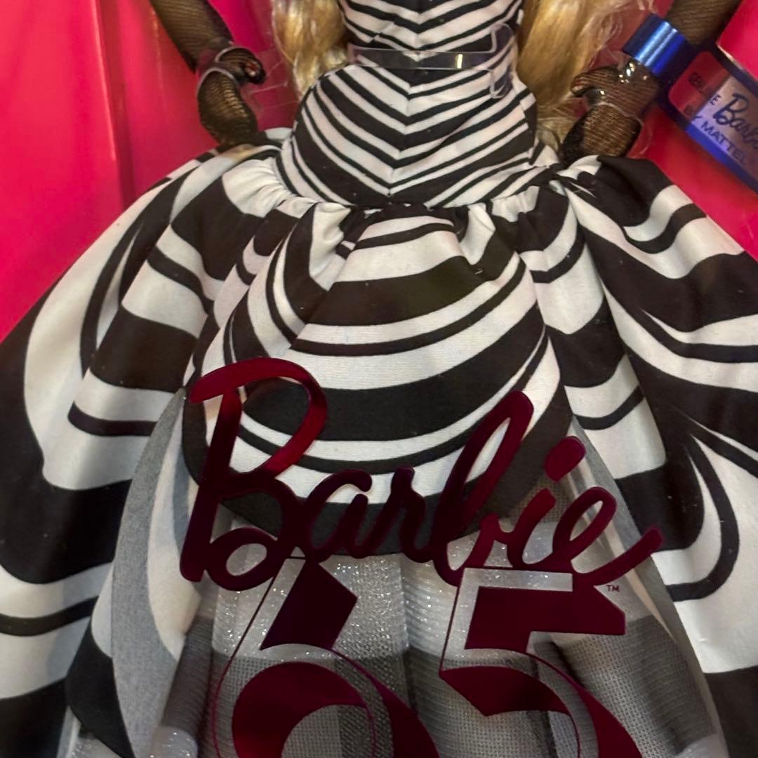 直輸入品　バービー(Barbie) 　65周年アニバーサリードール ブロンド