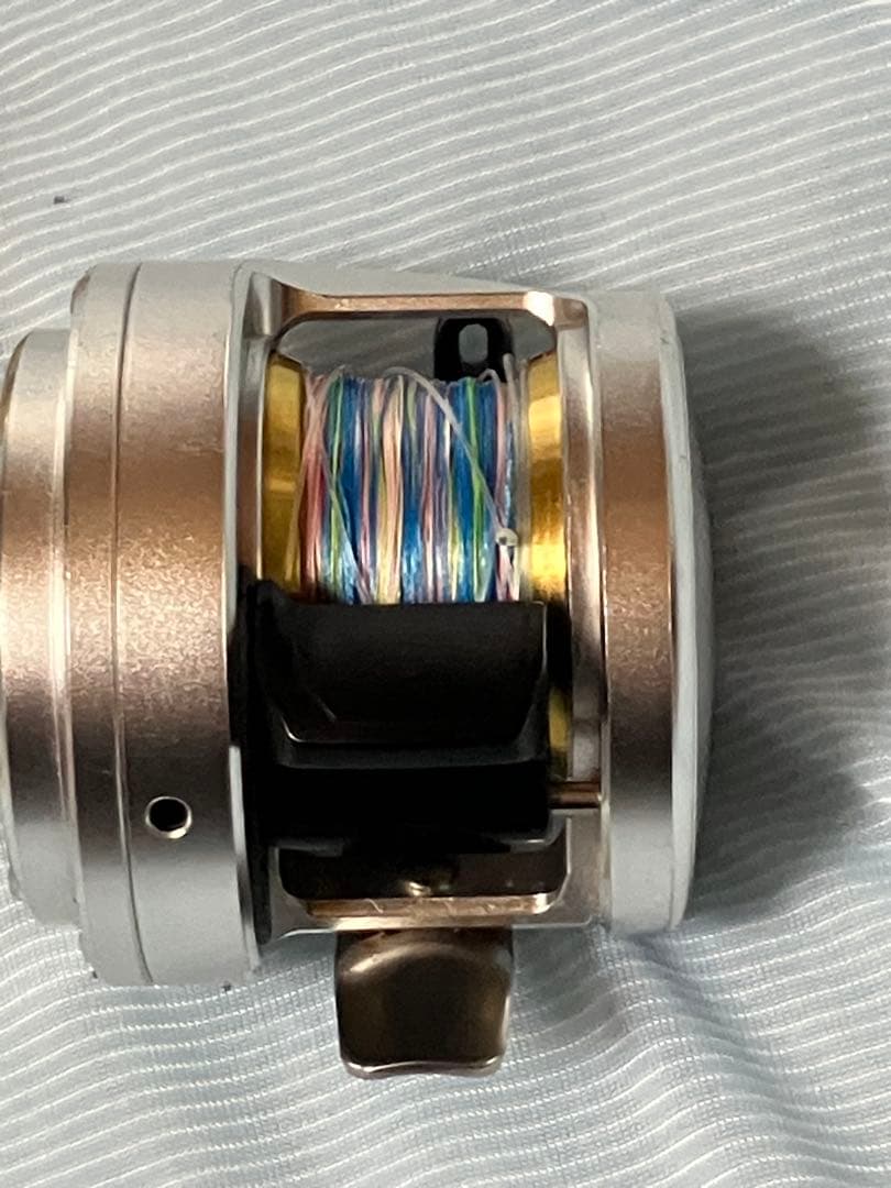 シマノカルカッタ401Ｆ